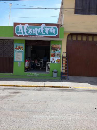 Opinii despre alondra cafeteria cremoladas y mas în Camaná - Gastronomía y hostelería