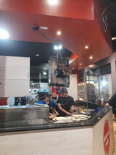 Comentarii opinii despre Domino's Pizza