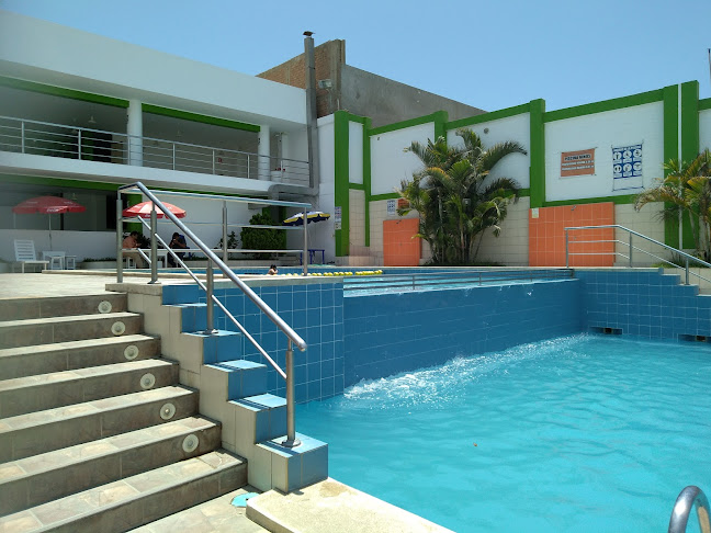 Comentarii opinii despre Villa Deportiva Los Delfines