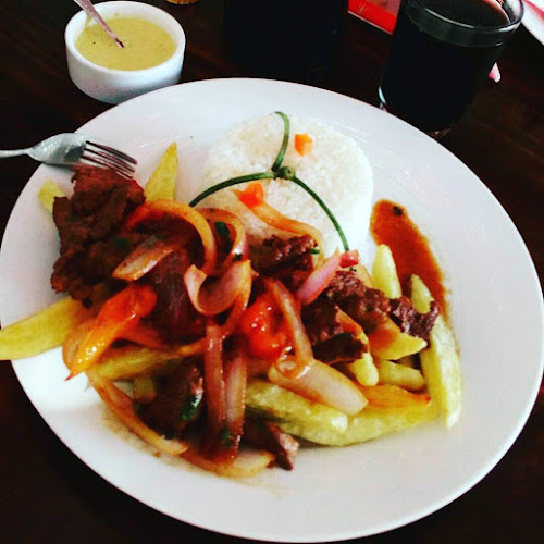 Comentarii opinii despre Tiki Restaurant