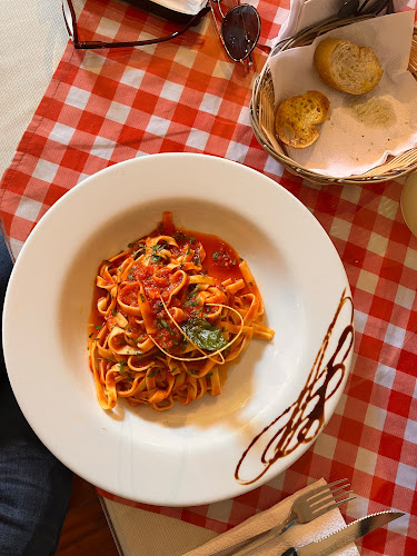 Jirón Independencia 589, Trujillo 13001