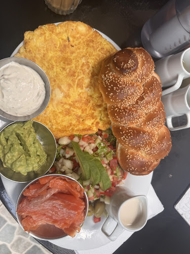 Comentarii opinii despre The Bagel Cafe