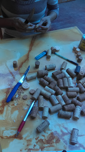 POLLOS Y PARRILLAS CARBON Y LEÑA - Huacho