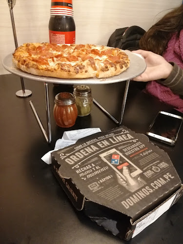 Comentarii opinii despre Domino's Pizza