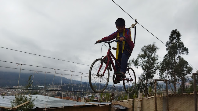 4RMX+P7Q, A espaldas del Mirador - carretera al Suro, Celendín