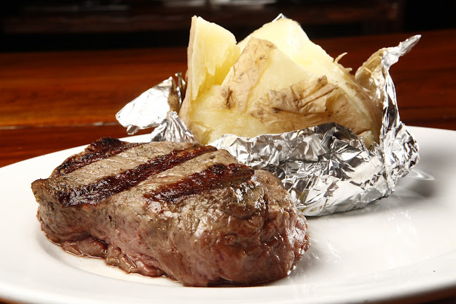 LongHorn Grill & Drinks - Cajamarca - Gastronomía y hostelería