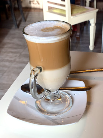 La Esquina (DESAYUNOS)