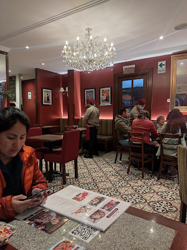 Comentarii opinii despre La Mora Pastelería & Café