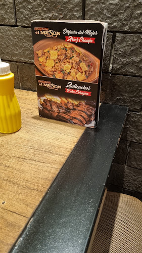 El Mesón, Pollos y Parrillas