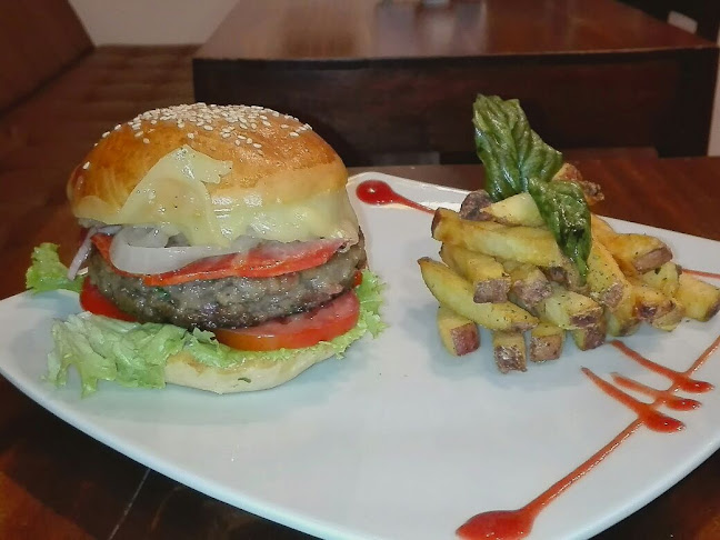 C. Teatro 382, Cusco 08002