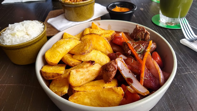 Qincha Bar Resto Arte