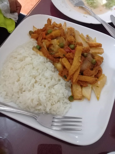 Opinii despre restaurante Mayra în Carmen de La Legua - Reynoso - Gastronomía y hostelería