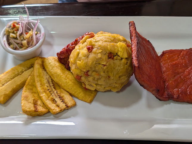 Restaurante Shambari Campa - Gastronomía y hostelería