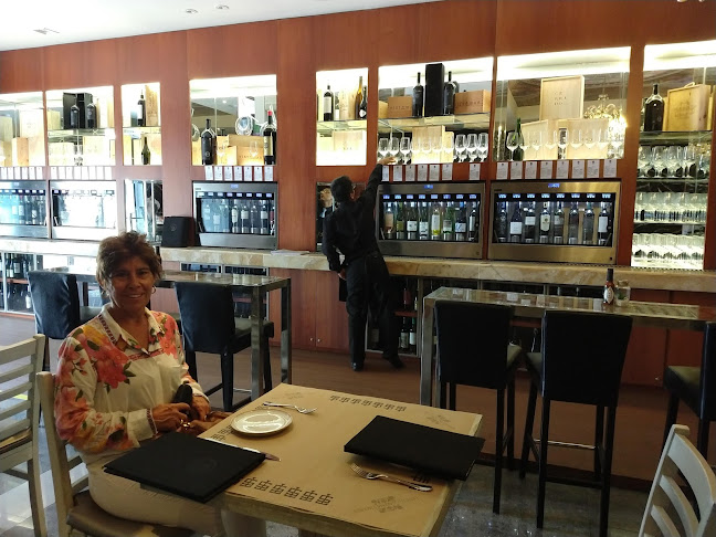 SATO Kitchen Atelier & Wine Boutique - Gastronomía y hostelería