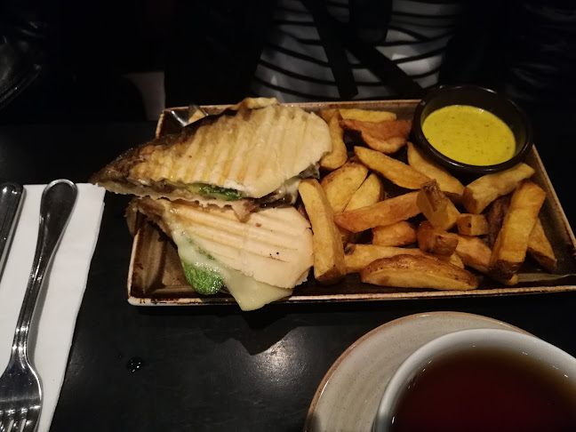 Opinii despre Tanta în Callao - Gastronomía y hostelería