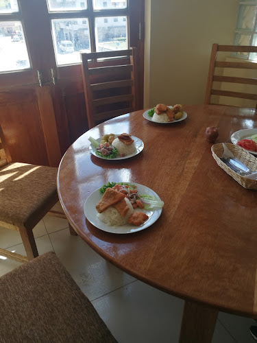 Comentarii opinii despre Lully's Café bar