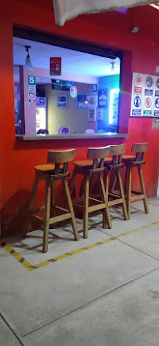 Opinii despre PIZZA NICE BURGERS în Nueva Cajamarca - Gastronomía y hostelería