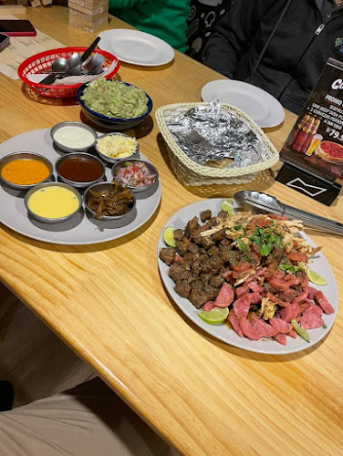 Capone's Chicago Style Pizza - Yanahuara