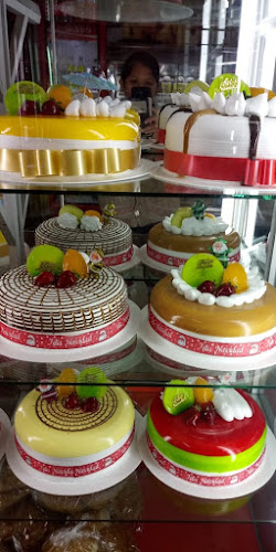 Pastelería Virgen de Copacabana - Gastronomía y hostelería