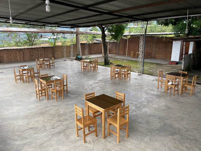 Coliseo de gallos Santa Rosa