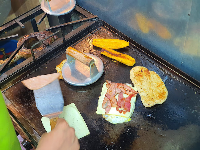 Mundo Burger - Gastronomía y hostelería