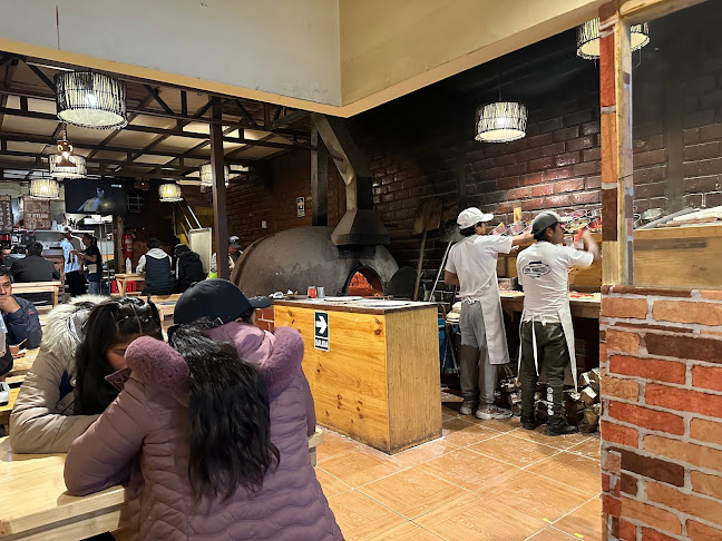 Pizza La Avventura - La Auténtica - Cusco