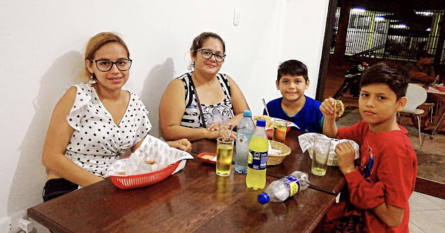 Comentarii opinii despre Cedros Burger IQT