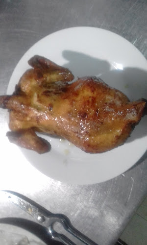 Comentarii opinii despre Pollería Fogón y Sazón