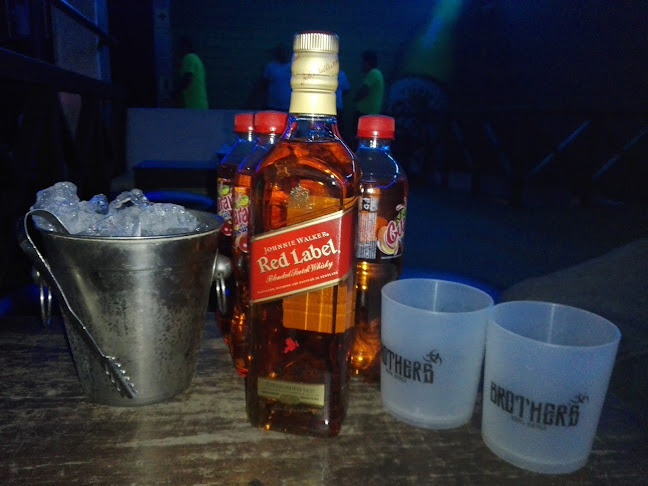 BROTHERS BAR - Trujillo
