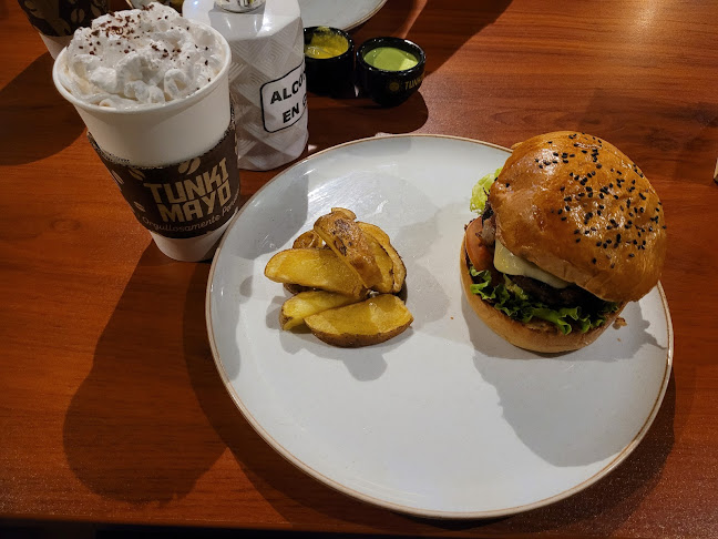 Comentarii opinii despre TUNKIMAYO CAFE