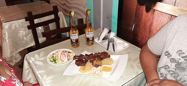 Restaurante y parrillas " El Privado "