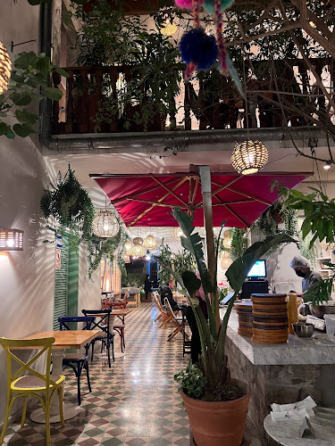 Comentarii opinii despre Amore