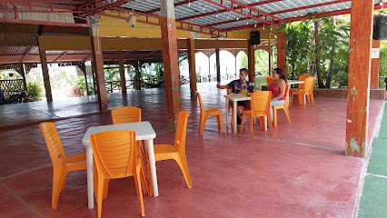 Complejo Turístico "Selvático Edén"