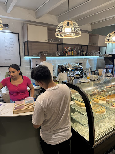 Opinii despre Esbari în Lima - Gastronomía y hostelería