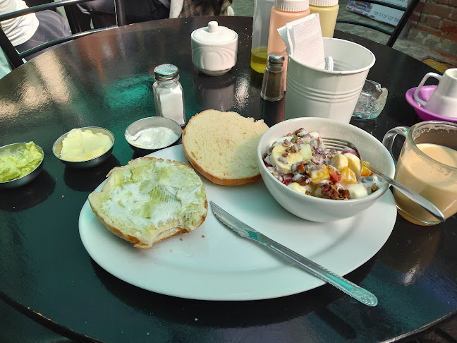 C. Procuradores 351, Cusco 08002