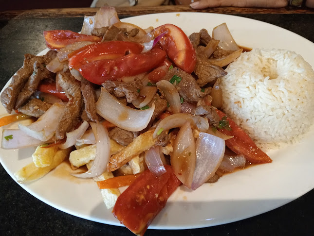 Av. Venezuela 892, Breña 15082