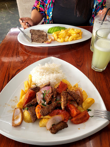 Santiago's Restaurant - Gastronomía y hostelería