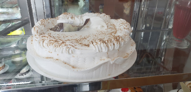 Comentarii opinii despre Panadería, Pastelería y Cafetería "Don Luchito"