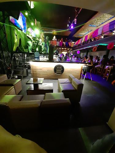 Los Algarrobos 574, Víctor Larco Herrera 13009