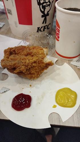 KFC - Gastronomía y hostelería