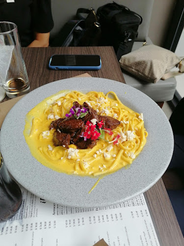 Comentarii opinii despre Mi Propiedad Privada - Restaurante