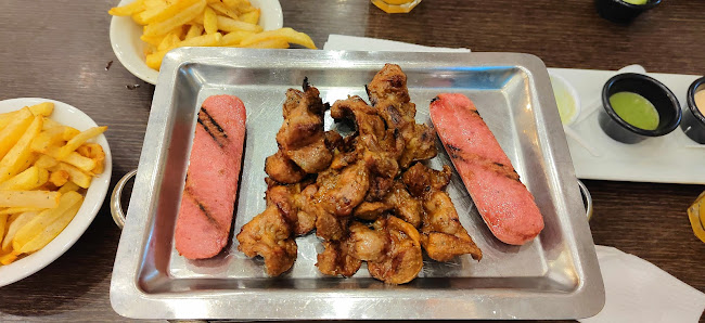 La Granja - Pollos y Parrillas - Gastronomía y hostelería