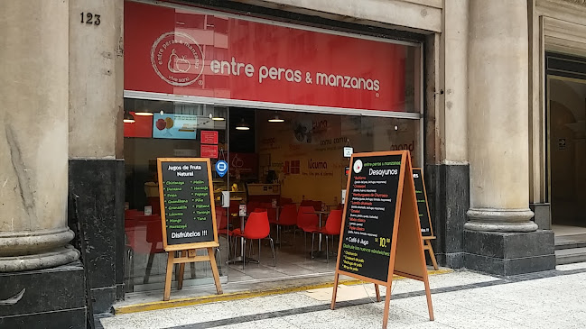 Entre Peras y Manzanas