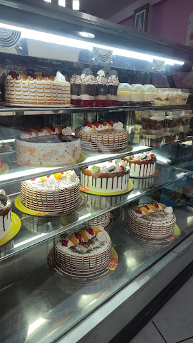 Pastelería y panadería Canela D'jhonatan