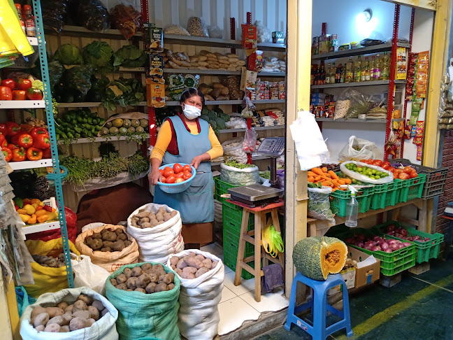 Opinii despre Mercado Total în José Luis Bustamante y Rivero - Gastronomía y hostelería