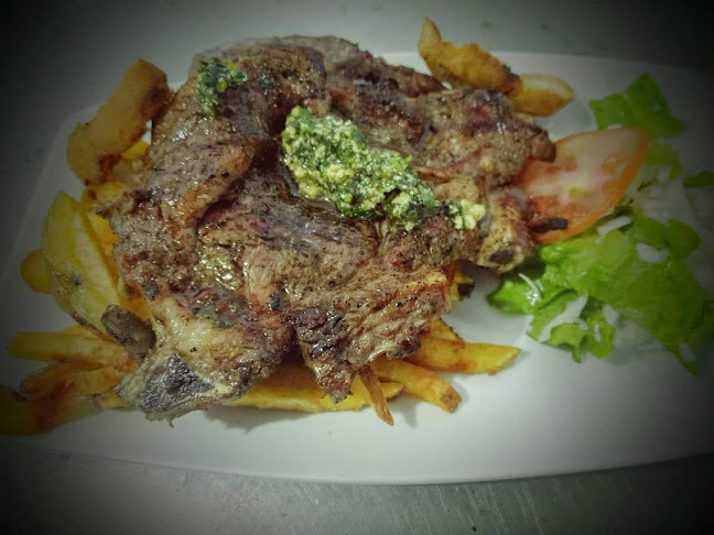 Av. Echenique 702, Huacho 15136