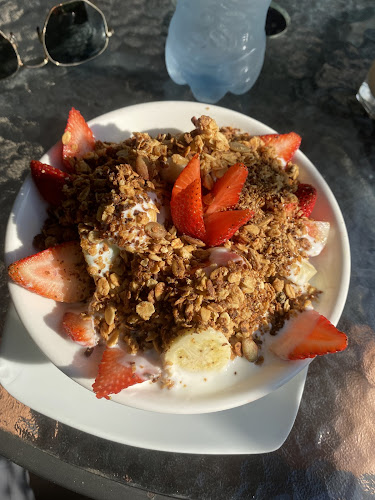 "La Semilla" - Cafetería - Pastelería - Restaurant - Puerto Maldonado