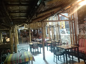 Nazka Restobar Temático y Cultural