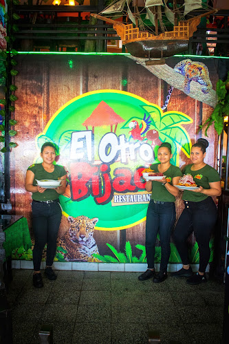 El Otro Bijao Restaurant - Santa Rosa