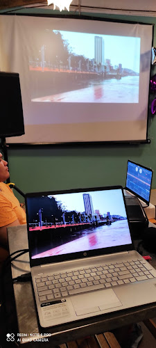 Comentarii opinii despre 1050 Restobar